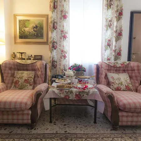 ベッド・アンド・ブレックファスト La Casa Di G.g. グロッタンマーレ