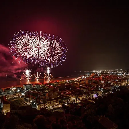 La Casa Di G.g. Oda ve Kahvaltı Grottammare