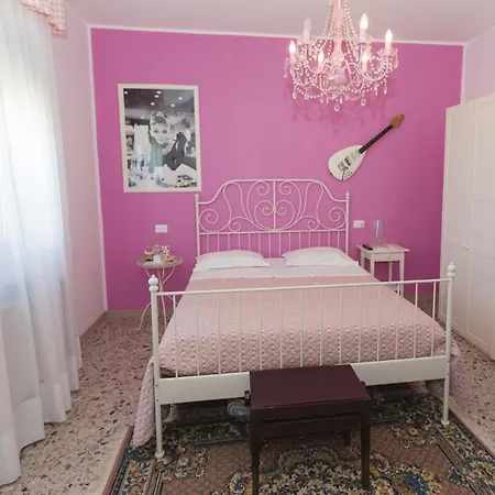 La Casa Di G.g. 3* グロッタンマーレ