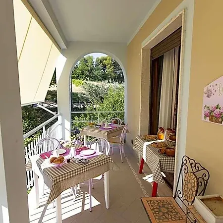 Bed & Breakfast La Casa Di G.g.